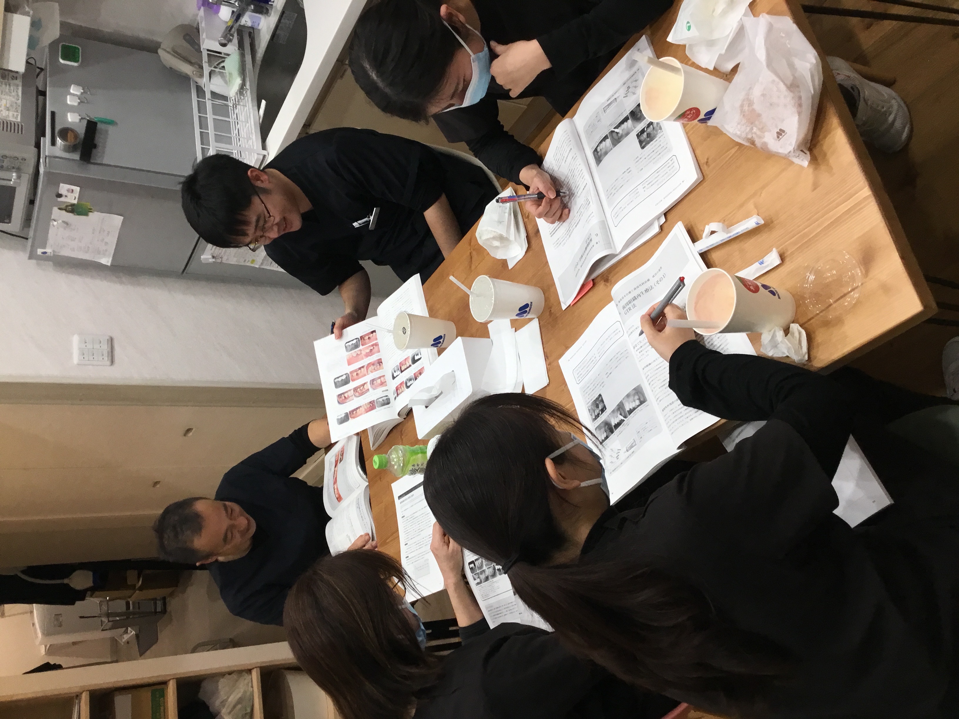 院内勉強会を行いました🦷